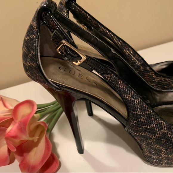 Guess Leopard Pumps ( NWOT) - Picture 2 of 11